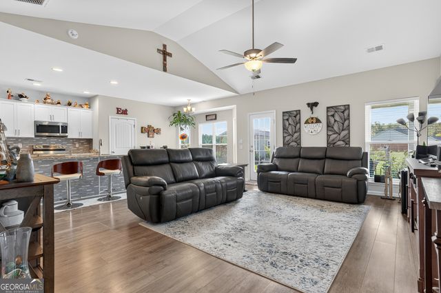 114 Bowline Lane, Kingsland, GA 31548