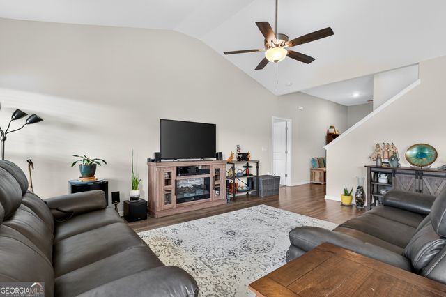 114 Bowline Lane, Kingsland, GA 31548