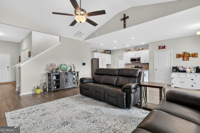 114 Bowline Lane, Kingsland, GA 31548