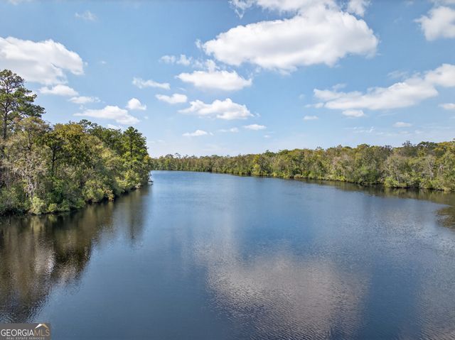 114 Bowline Lane, Kingsland, GA 31548