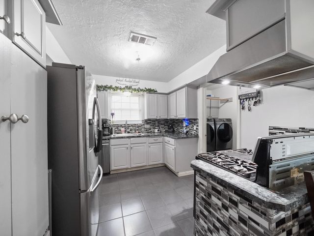 23930 Creek Ridge Drive, Spring, TX 77373