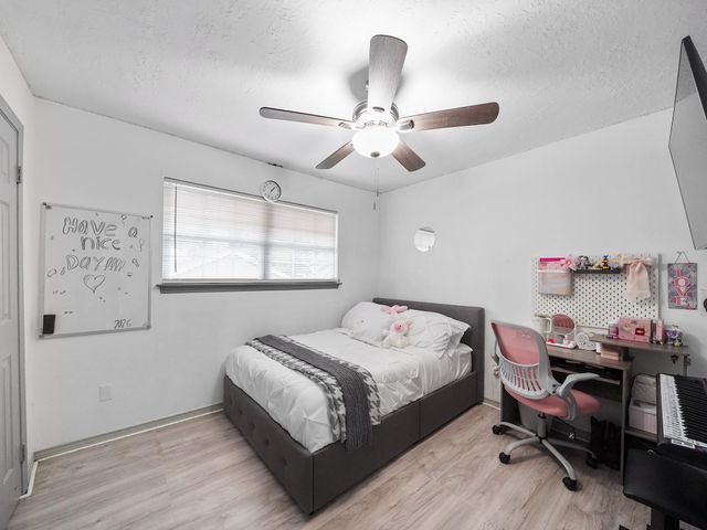 23930 Creek Ridge Drive, Spring, TX 77373