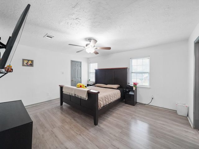 23930 Creek Ridge Drive, Spring, TX 77373