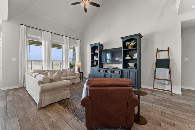 2127 Blackhawk Ridge Lane, Manvel, TX 77578