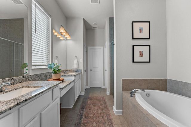 2127 Blackhawk Ridge Lane, Manvel, TX 77578