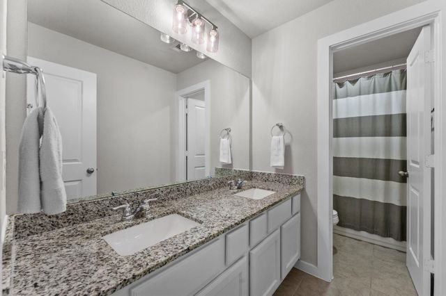 2127 Blackhawk Ridge Lane, Manvel, TX 77578