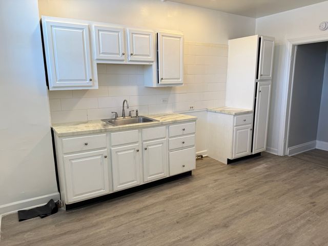 2537 W 63rd Street 2, Chicago, IL 60629