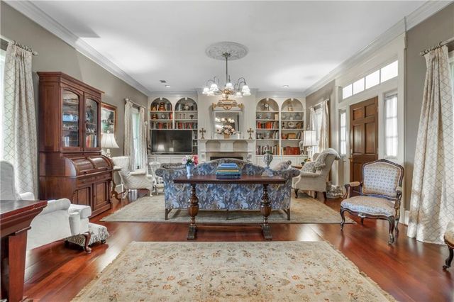 311 Eastview Drive, Biloxi, MS 39531