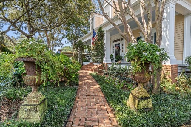 311 Eastview Drive, Biloxi, MS 39531