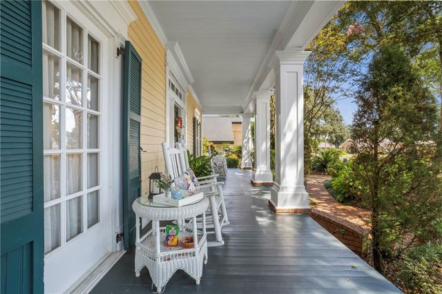 311 Eastview Drive, Biloxi, MS 39531