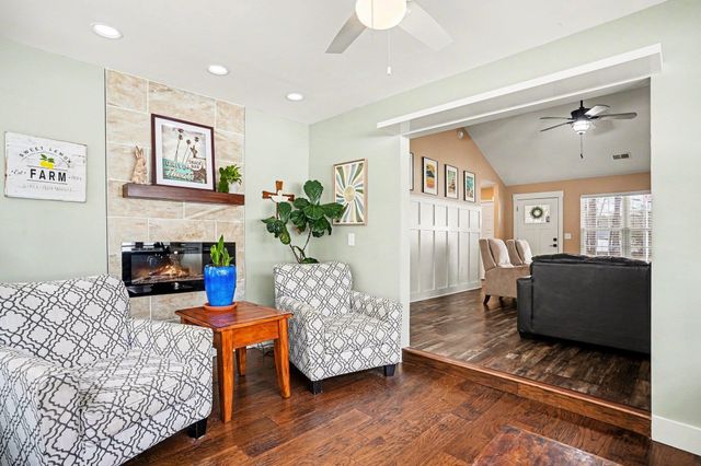 2804 Ivy Glen Dr., Conway, SC 29526