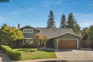 30 Hodur Ct, Pleasant Hill, CA 94523