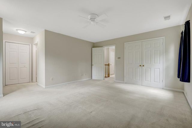 2219 CEDAR MILL CT, Vienna, VA 22182