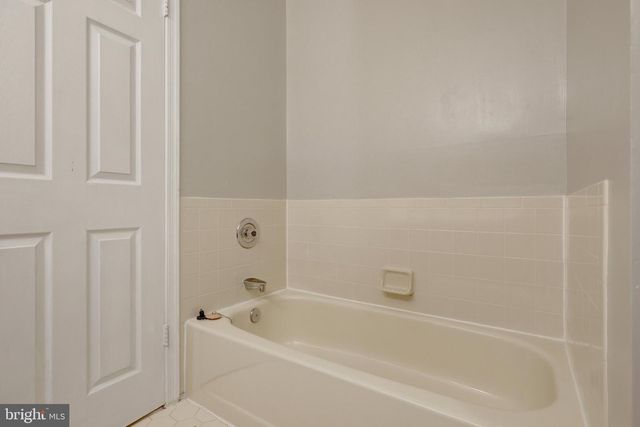 2219 CEDAR MILL CT, Vienna, VA 22182