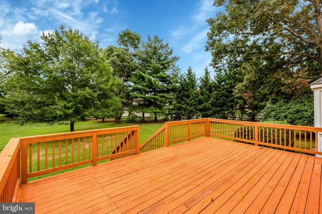 2219 CEDAR MILL CT, Vienna, VA 22182