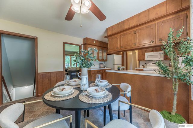 5718 Willit Street, Omaha, NE 68152