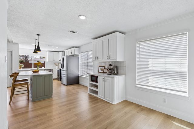 1614 Wendy Way, Richardson, TX 75081