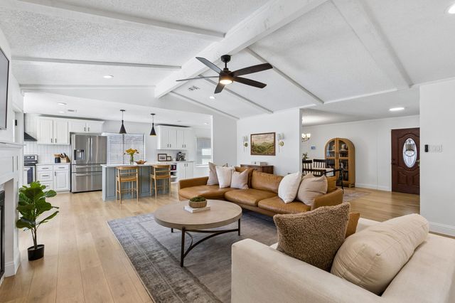 1614 Wendy Way, Richardson, TX 75081