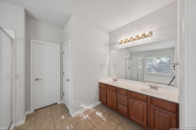 25619 Spirea, San Antonio, TX 78261