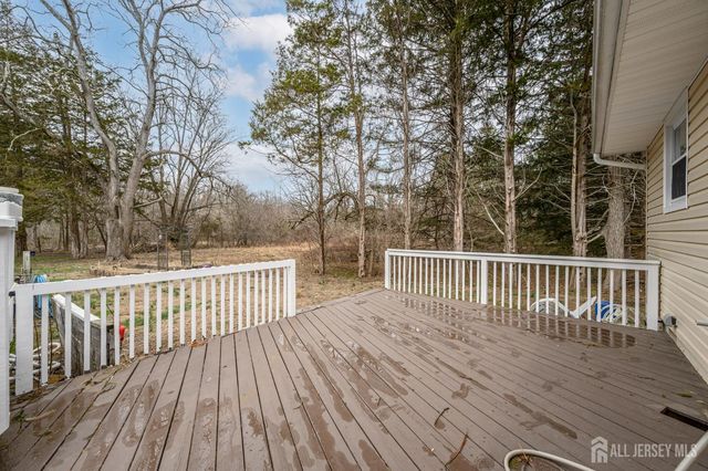 384 Cook Road, Jackson, NJ 08527