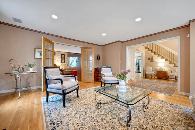 25 Bellain Avenue, Harrison, NY 10528