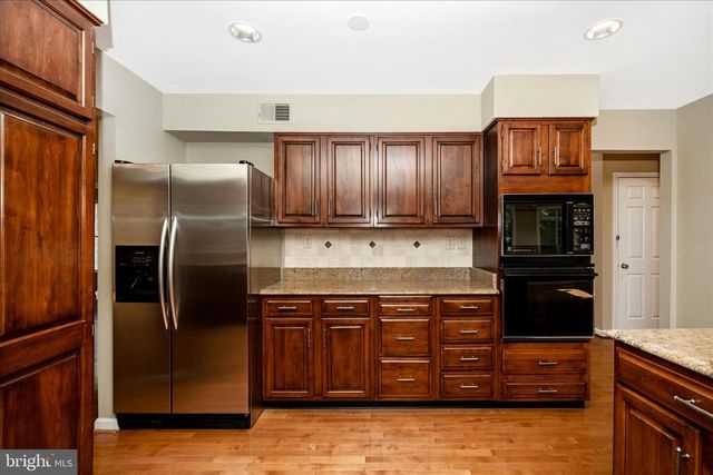 6667 LUSTER DR, Highland, MD 20777