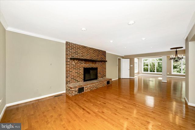 6667 LUSTER DR, Highland, MD 20777