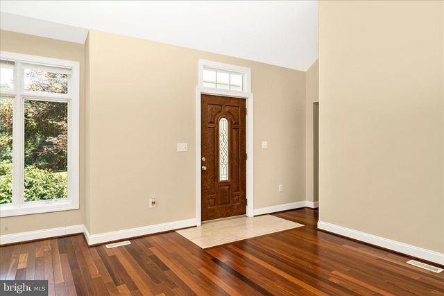 6667 LUSTER DR, Highland, MD 20777