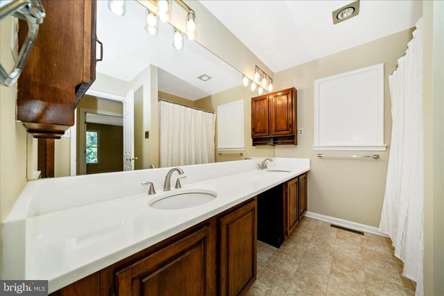 6667 LUSTER DR, Highland, MD 20777