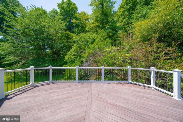 6667 LUSTER DR, Highland, MD 20777