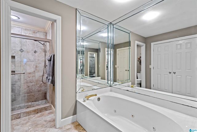 4644 S LAKERIDGE DRIVE, Birmingham, AL 35244