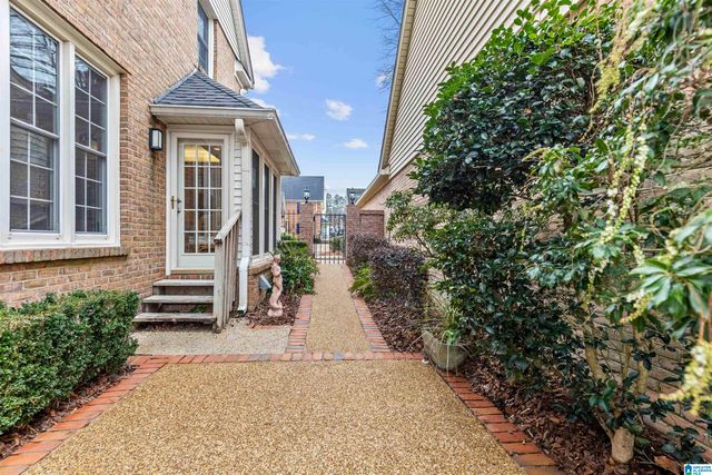 4644 S LAKERIDGE DRIVE, Birmingham, AL 35244