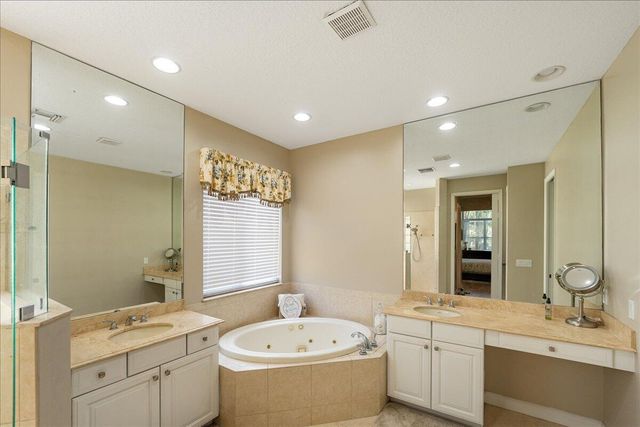 8809 Champions Way, Port St. Lucie, FL 34986