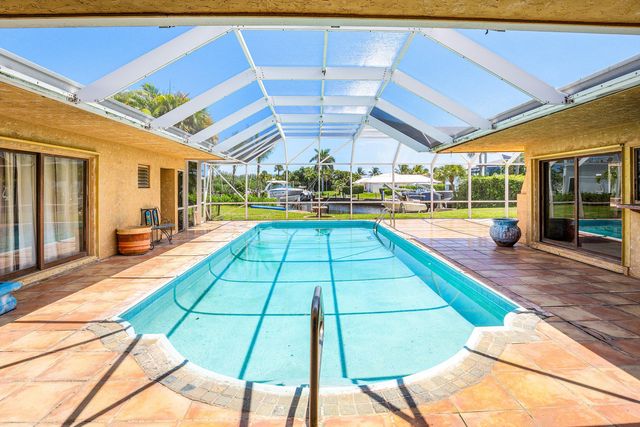 920 Emerald Row, Gulf Stream, FL 33483