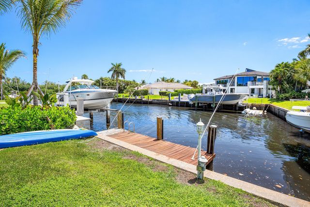920 Emerald Row, Gulf Stream, FL 33483