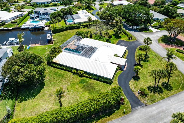 920 Emerald Row, Gulf Stream, FL 33483
