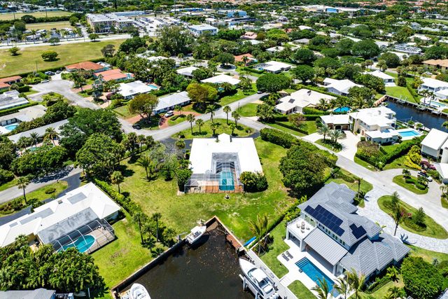 920 Emerald Row, Gulf Stream, FL 33483