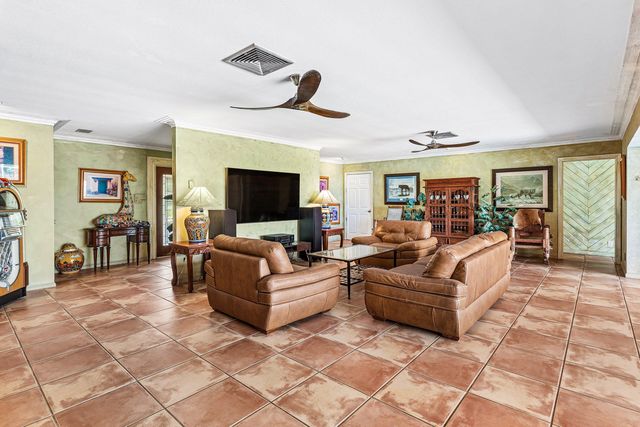 920 Emerald Row, Gulf Stream, FL 33483