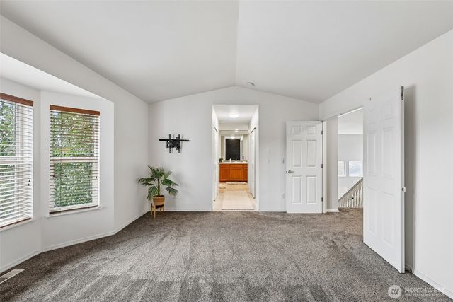 5926 77th Drive NE, Marysville, WA 98270