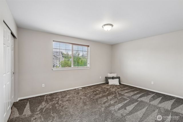 5926 77th Drive NE, Marysville, WA 98270