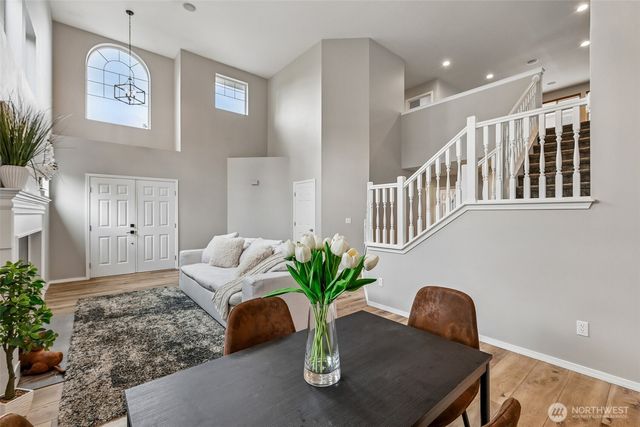 5926 77th Drive NE, Marysville, WA 98270
