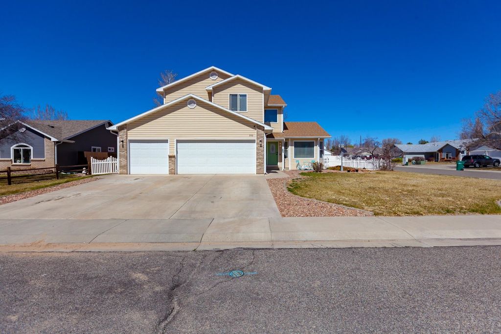 203 Elderberry Drive, Fruita, CO 81521