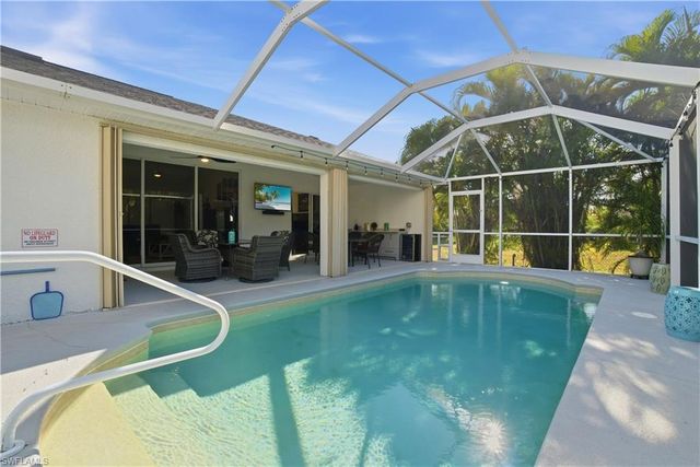 1623 SW 43rd LN, Cape Coral, FL 33914
