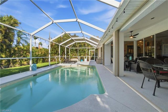 1623 SW 43rd LN, Cape Coral, FL 33914