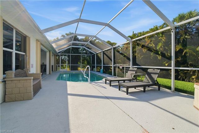 1623 SW 43rd LN, Cape Coral, FL 33914