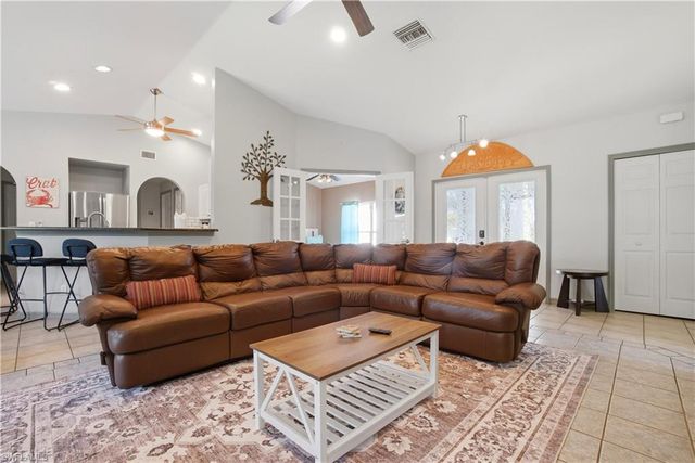 1623 SW 43rd LN, Cape Coral, FL 33914