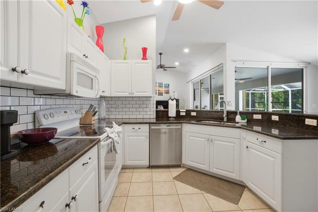 1623 SW 43rd LN, Cape Coral, FL 33914