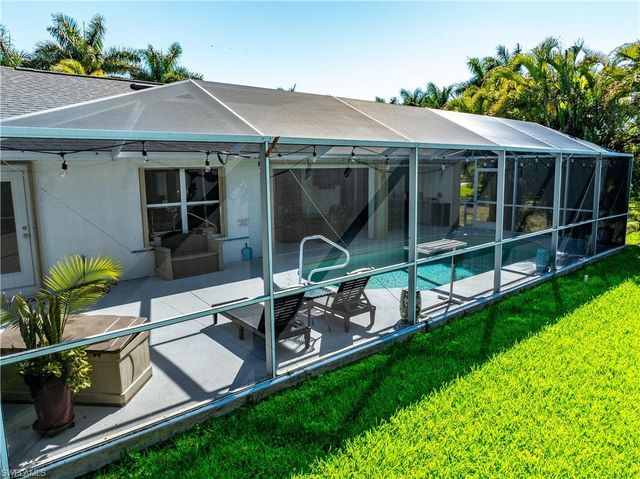 1623 SW 43rd LN, Cape Coral, FL 33914