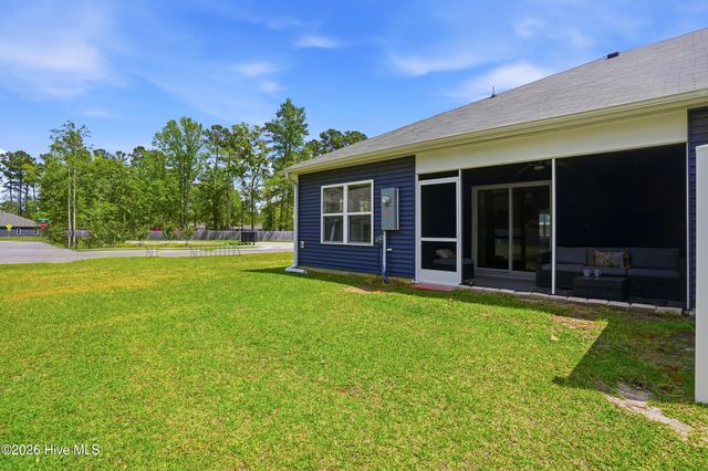2165 Southern Bayberry Lane NE, Leland, NC 28451