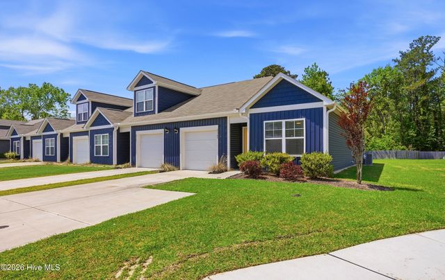 2165 Southern Bayberry Lane NE, Leland, NC 28451